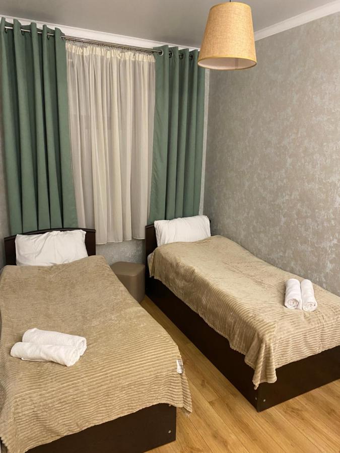 Guesthouse Shampriani Mestia Bagian luar foto