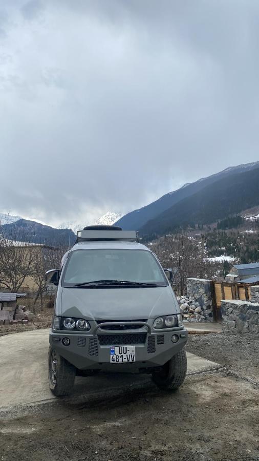 Guesthouse Shampriani Mestia Bagian luar foto